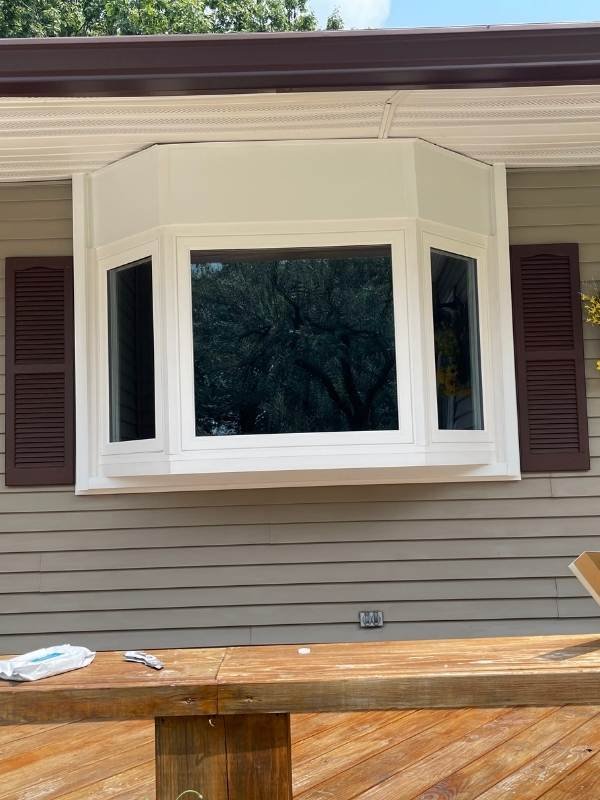 bay window.jpg